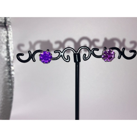 Purple Rhinestone Stud Silver-Tone .25 Inch Earrings Vintage! - Picture 2 of 4